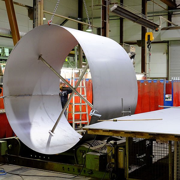 Aktuell in Produktion: Einzigartiger Lagertank mit 50 m³, gefertigt aus Edelstahl.